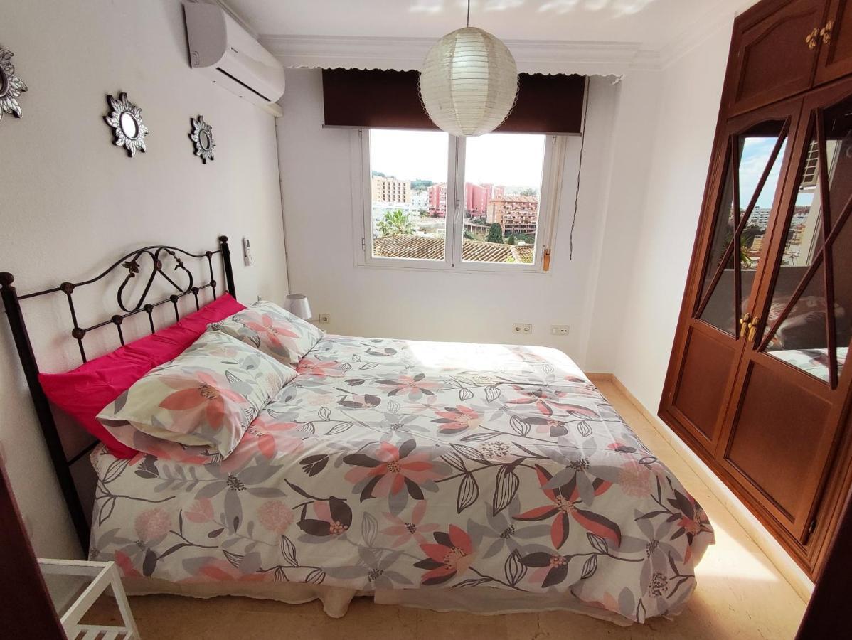 2Bdr Sunny Apartment With Pool And Private Parking In Benalmádena Extérieur photo