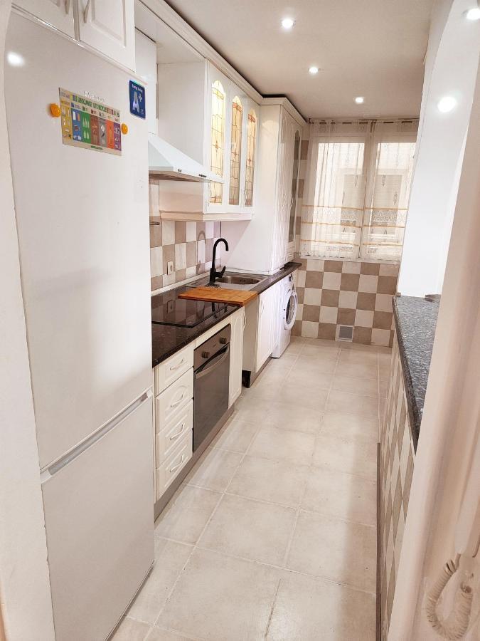 2Bdr Sunny Apartment With Pool And Private Parking In Benalmádena Extérieur photo