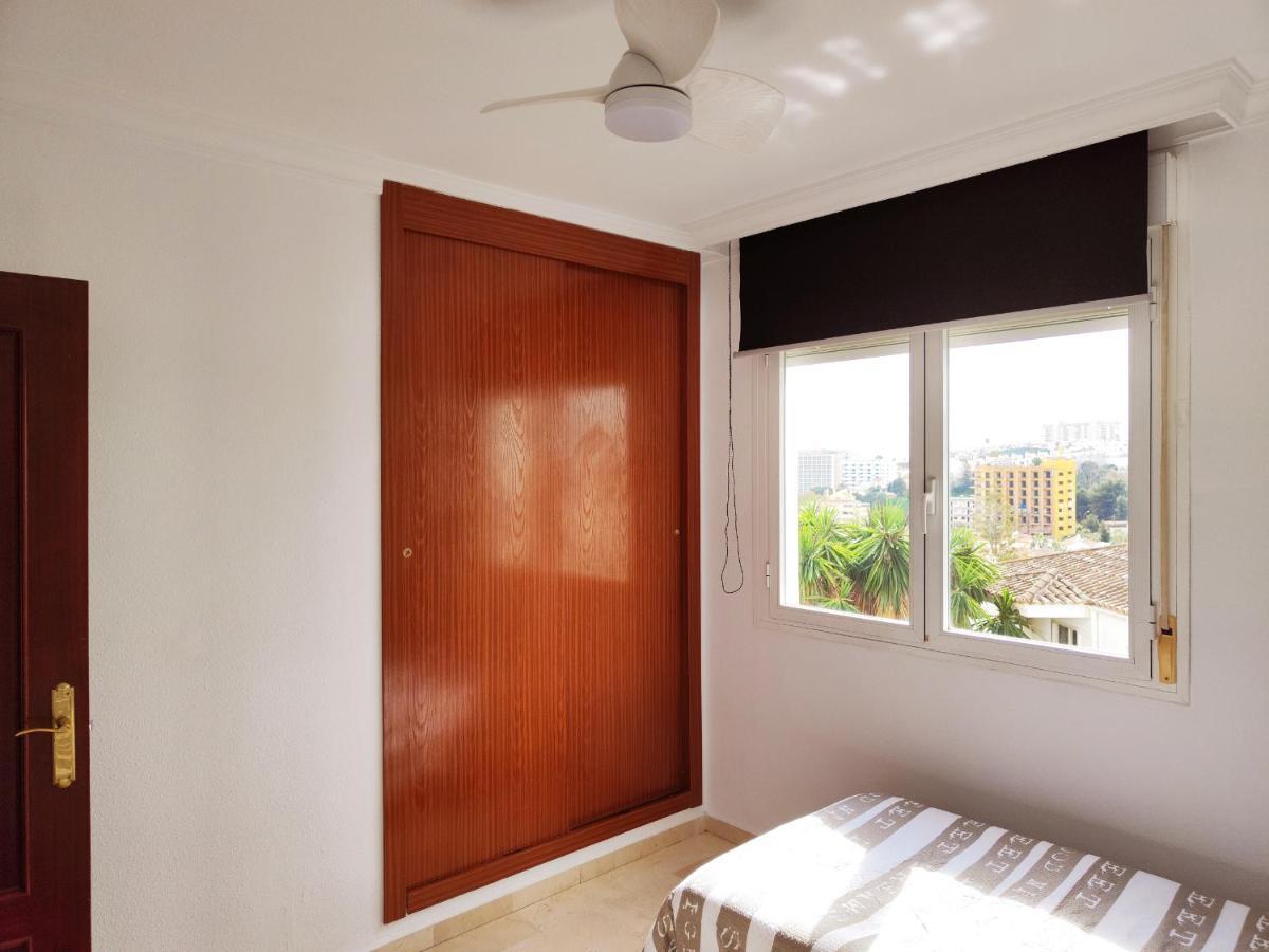 2Bdr Sunny Apartment With Pool And Private Parking In Benalmádena Extérieur photo