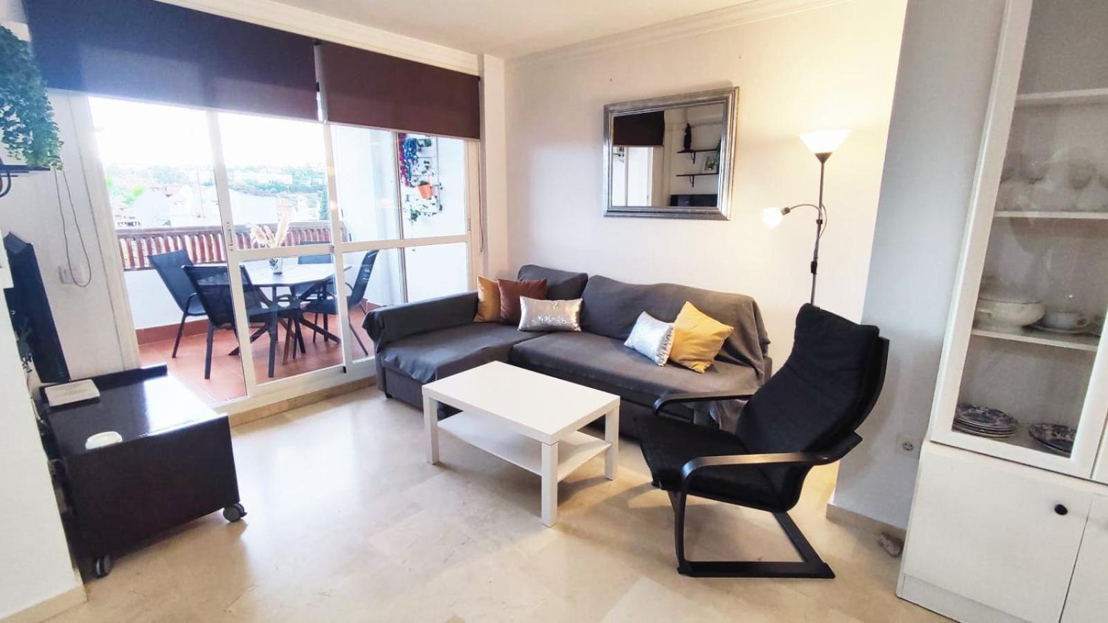 2Bdr Sunny Apartment With Pool And Private Parking In Benalmádena Extérieur photo